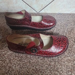 Alegria shoes size 38